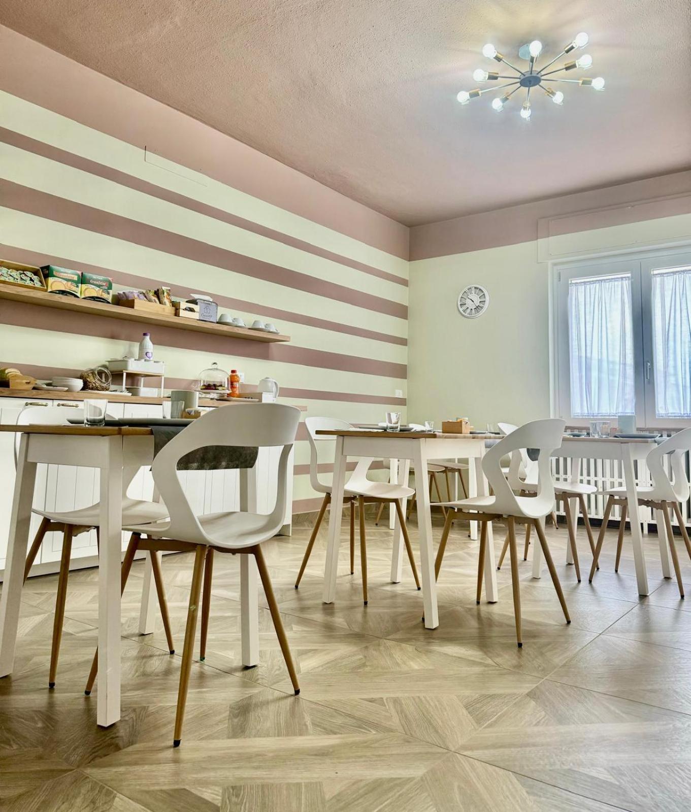 Civico 250 Bed & Breakfast Pescara Exterior photo