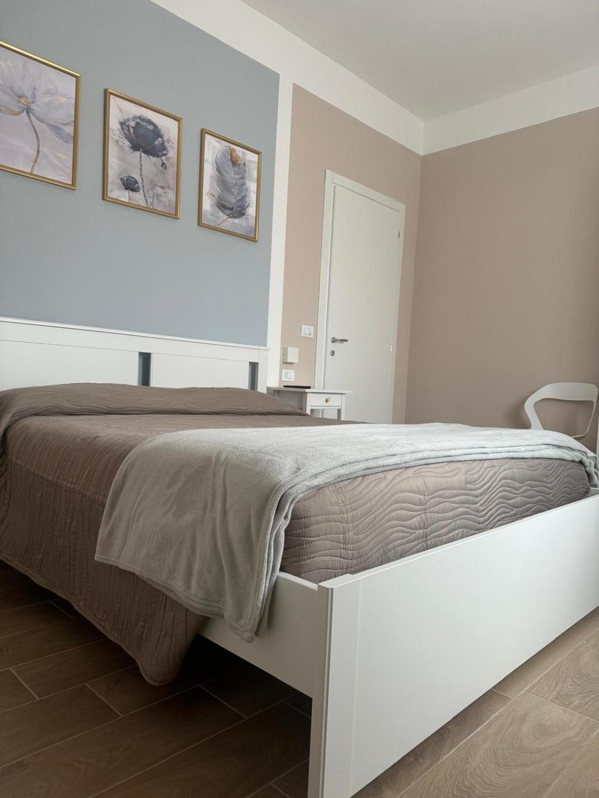 Civico 250 Bed & Breakfast Pescara Exterior photo